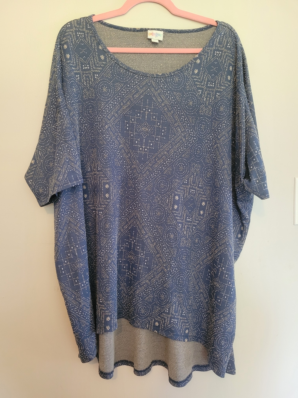 LuLaRoe Blue Printed Scoop-Neck Tunic